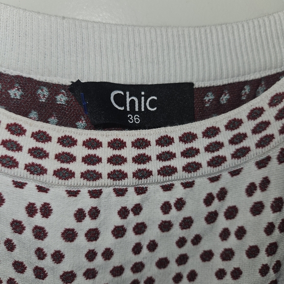 Chic White Top with Maroon Dot Print - Picture 3 of 4